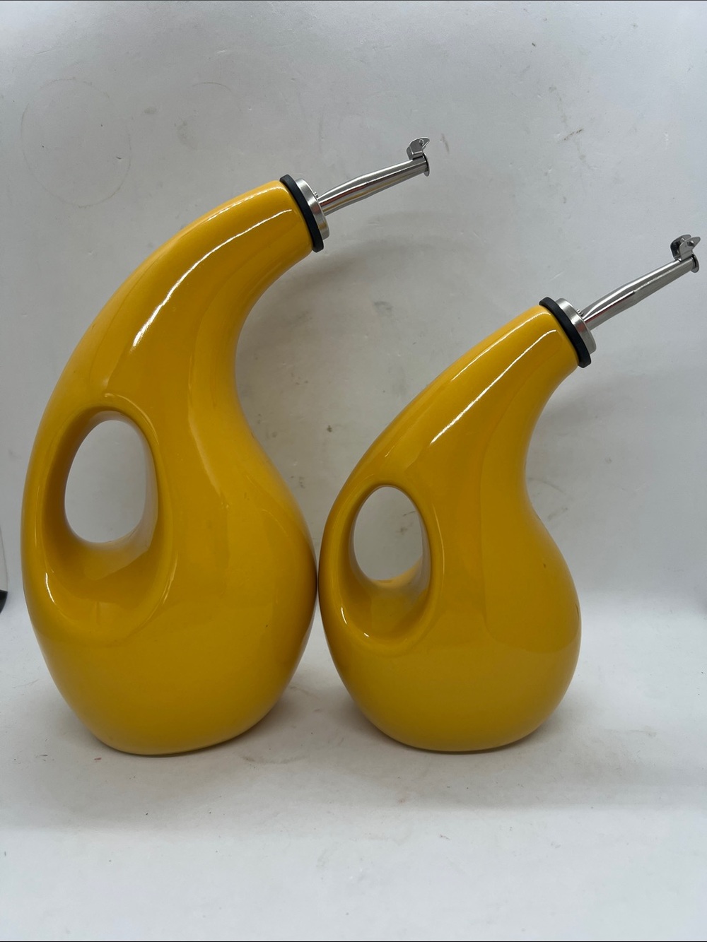 Rachael Ray Stoneware Serveware Set EVOO Olive Oil and Vinegar Bottles Preowned